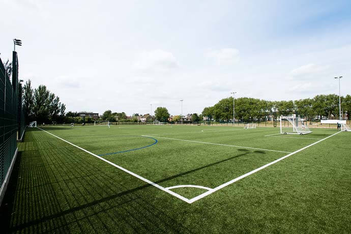 Over 2,000 football pitches for hire